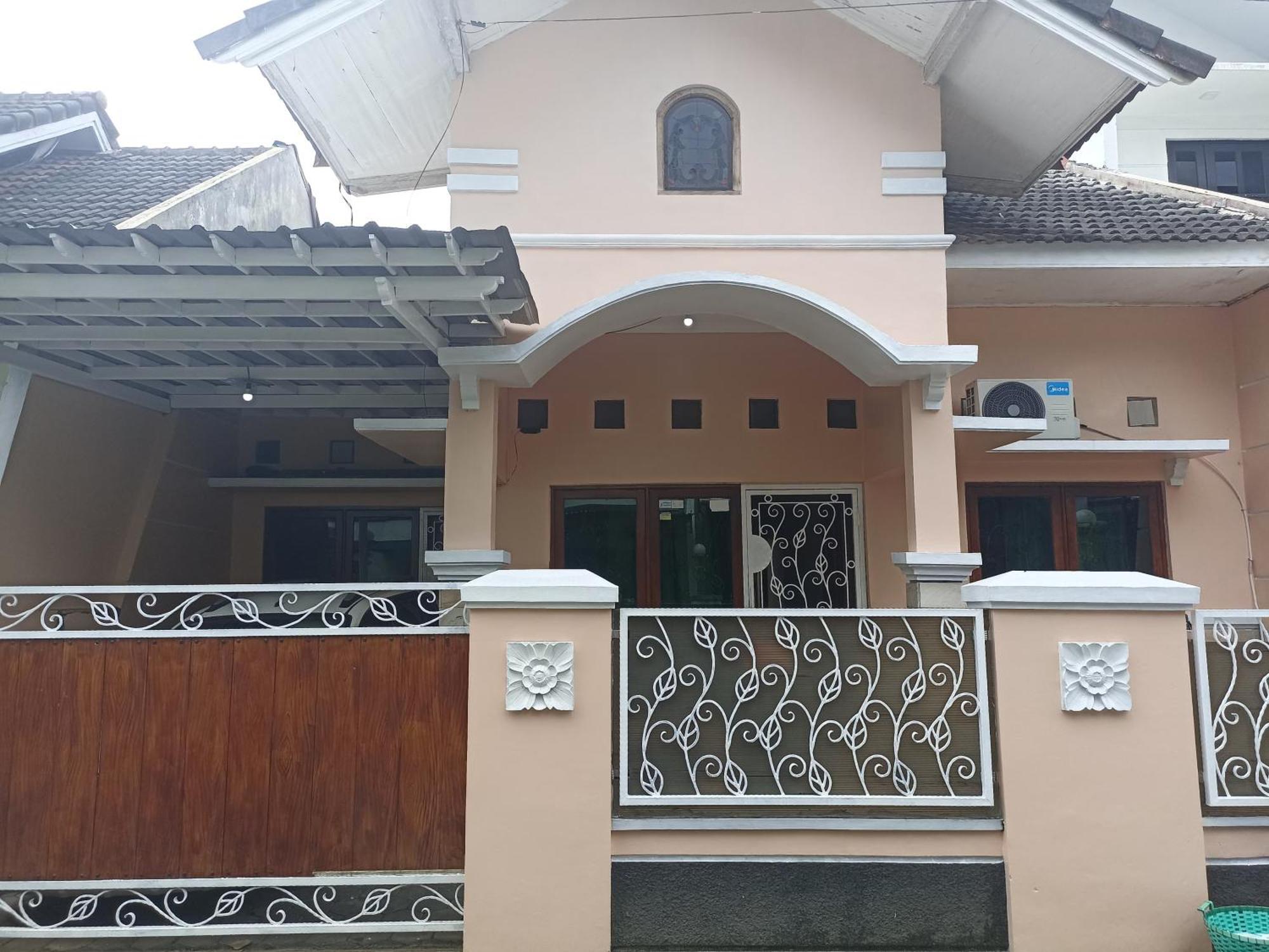 Zalvie * Yogyakarta