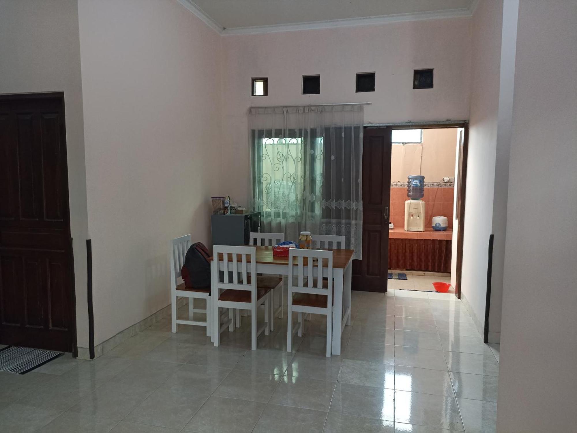 Zalvie Homestay *